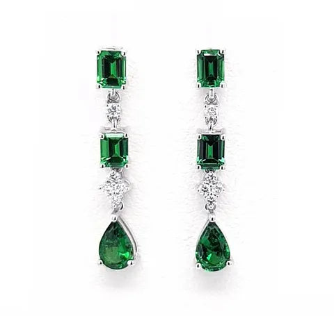 18ct tsavorite garnet earrings 18ct tsavorite garnet earrings