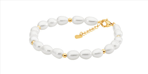 Pearl bracelet with gold plated beads