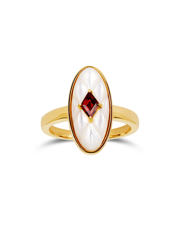9ct gold mother of pearl ring