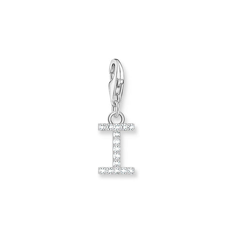 Charmista letter "I" charm